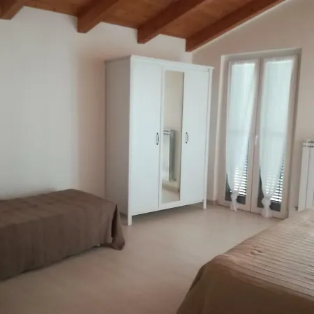 公寓 Casa Stefania *